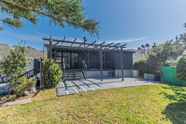 4 Bedroom Property for Sale in Fish Hoek Western Cape